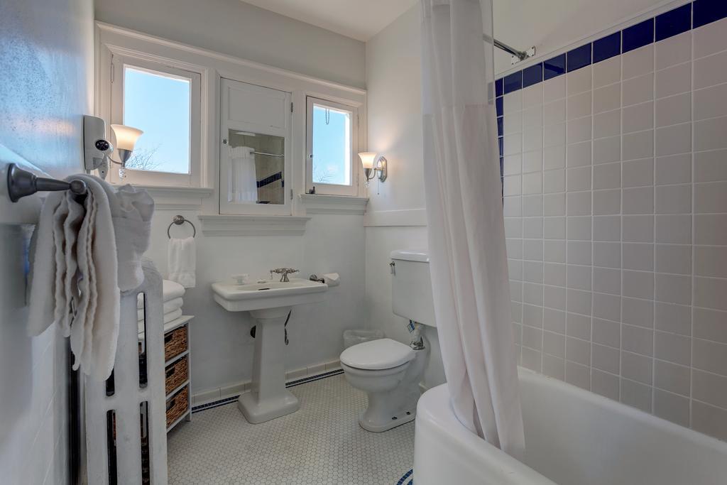 Nantucket Inn - Anacortes Ngoại thất bức ảnh